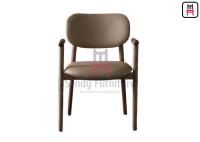 Chaise à manger en bois de chaume rembourrée en cuir pour les restaurants