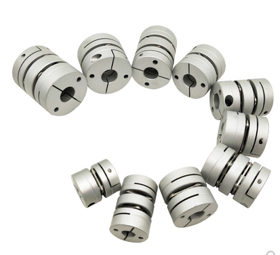 Accouplement d'arbre à mâchoires flexible pour capteur de couple et montage moteur de type enfichable direct