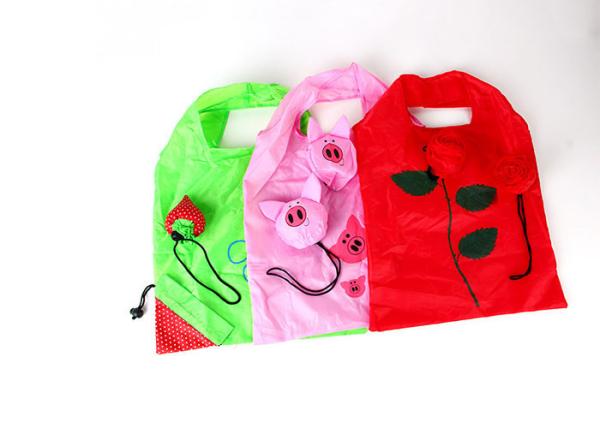Strawberry Shape Polyester Folding Tote Bag 190T Polyester Material OEM / ODM