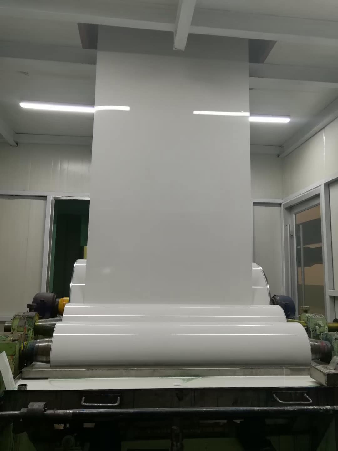 0.3mm PPGL Galvalume Color Coil with Z80-Z150 Zinc Coating for Prefab House and Industrial Wall Panels