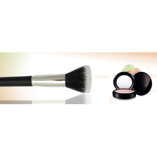 Nylon Hair Bronzer Makeup Brush Flat Top Foundation Brush For Face Makeup