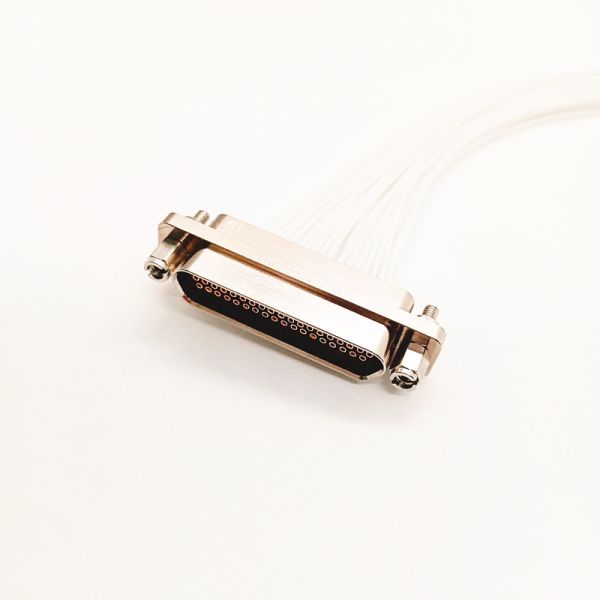 Female J30J Connector 9~144 Pin Mini D Sub Connector with Metal Body and High Temperature Resistance