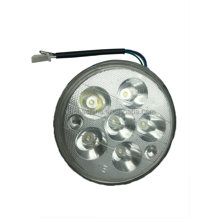 6-LED Light For BAJAJ Tricycle Spare Parts As Per Industry Standards