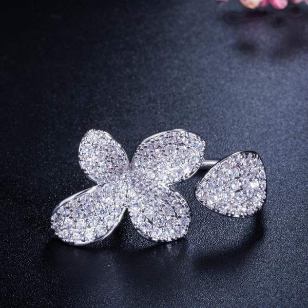 Fashion Flower Finger Ring Band Dazzling Brilliant CZ Stone Flower Ring  Setting Classic Wedding Ring Anniversary Gift