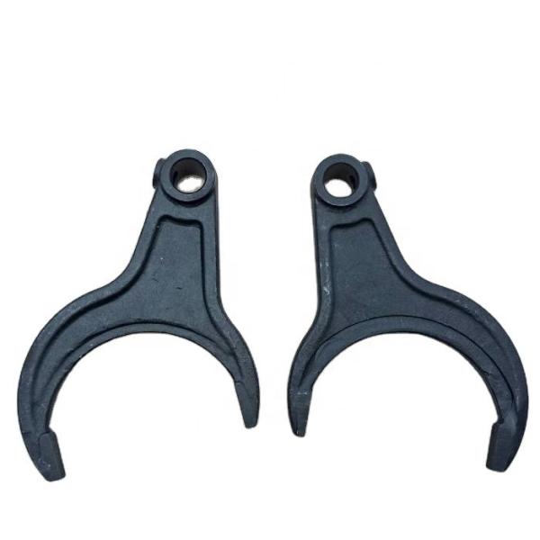 La fourchette 141-14-32233 pour le bulldozer D60A-8