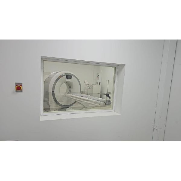 Smooth Edge Type X Ray Lead Glass High Transparency Radiation Protection Accessories Designed for Safe Radiation Shielding