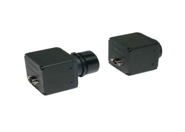 640x512 Black Thermal Camera Module 8 - 14 μM Spectral Response RS232 Control Port