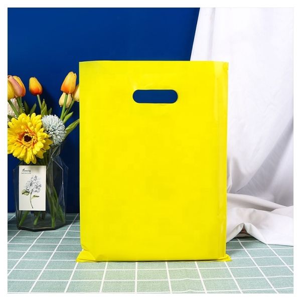 Accepted Logo Gravure Printing Recyclable Plastic Gift Bags Sparkling Star Candy Bags with Handles Ideal Holiday Parties