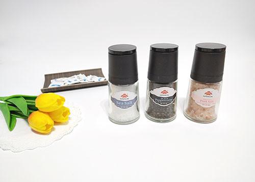 Customizable Plastic Salt Grinder For Perfect Salt Dispensing