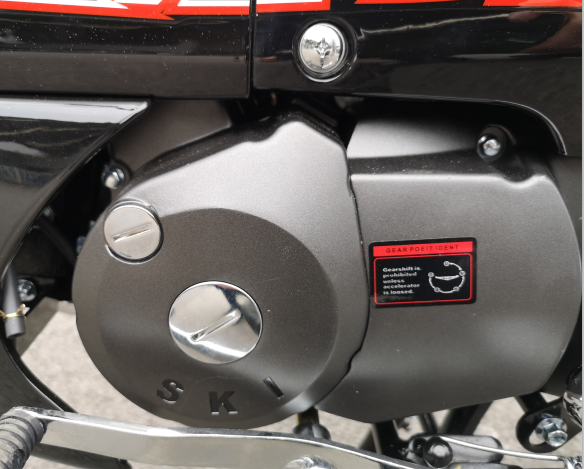 Мотоцикл одноцилиндровый 4-тактный мопед 110cc