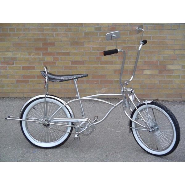 Low Rider Bicycle 20 Inch Cruiser Bike with Banana Seat and 13kg Gross Weight