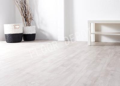 PVC Luxury Vinyl Tile Flooring Uv Coating 5 Mm Thickness 1220X180X5 MM
