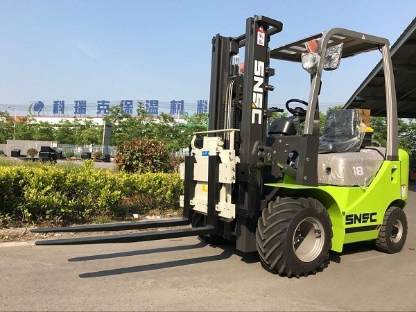 3000-5000mm Lift Height Gasoline 1.8t Propane Forklift for Customer Requirements