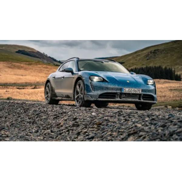 Vehículo eléctrico más completo -Porsche Taycan cross Turismo velocidad máxima 220km/h