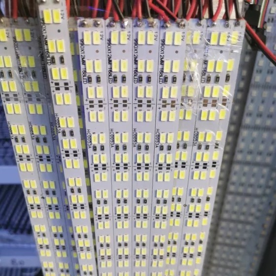 12V Адвокатура прокладки СИД низшего напряжения алюминиевая SMD освещая 5730 4014 1m