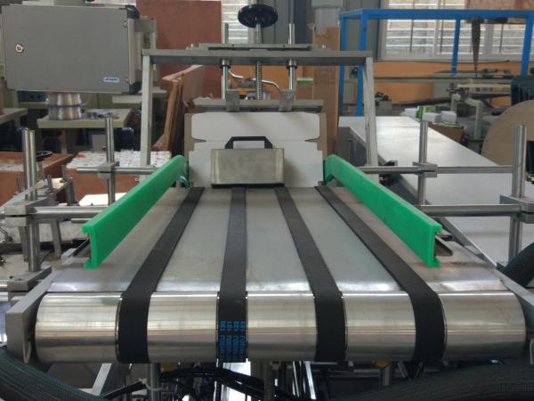 Colocação de correias da caixa de controle do PLC da máquina de empacotamento do lenço de papel da supervisão da fotoeletricidade