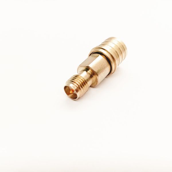 High Performance QMA Male to RPSMA Female RF Connector Adapter with 50Ω Impedance DC-6GHz Frequency Range and Gold-Plated Brass Construction