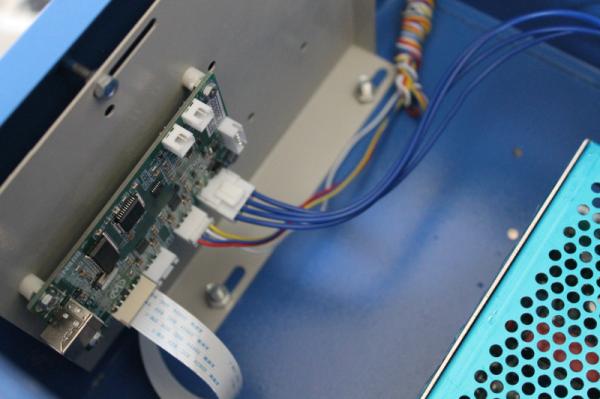 3020 Desktop 40W CO2 Laser Cutting Machine, Laser Engraving Machine With Up and Down Table