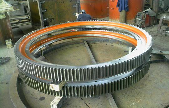GS42CrMo4合金の鋳造物鋼鉄大きい製造所の帯ギヤ リング歯リング