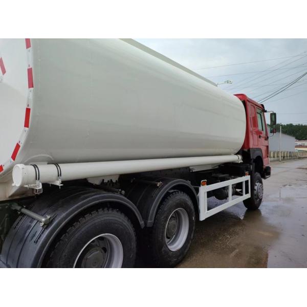 20000-25000 Liters Fuel Oil Tank Tanker Truck for Storage GCC Certified HOWO 6X4