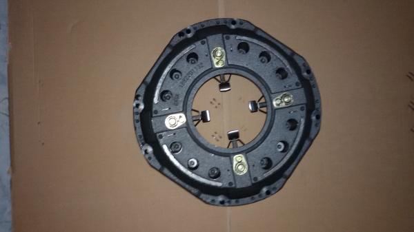 1882201132 BENZ  CLUTCH COVER