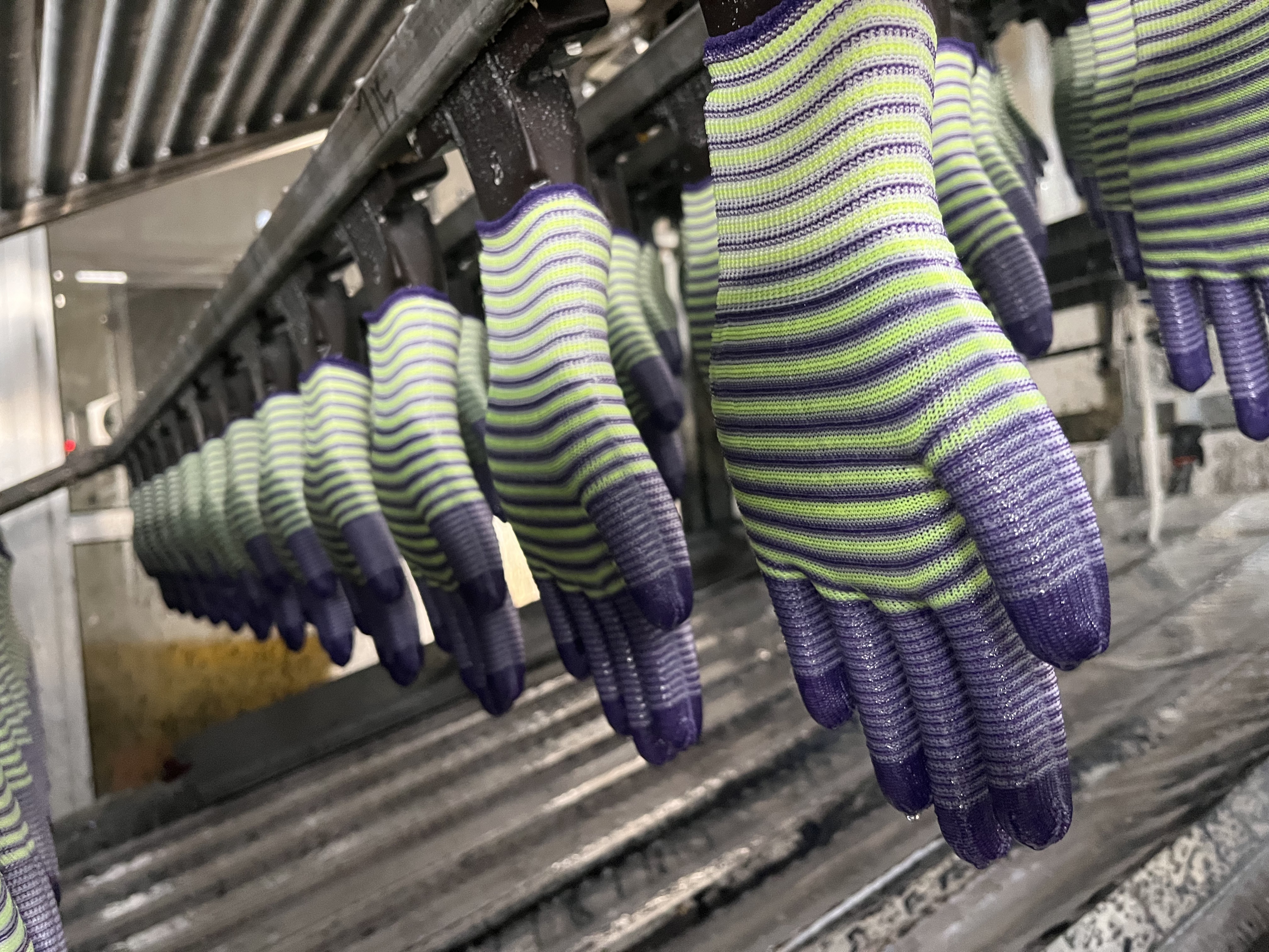 Fully Automatic Gloves Dipping Line 3000 Pairs/H Glove Dipping Machine