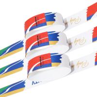 Pulseiras de papel colorido duráveis para eventos sintéticos branco vermelho azul amarelo