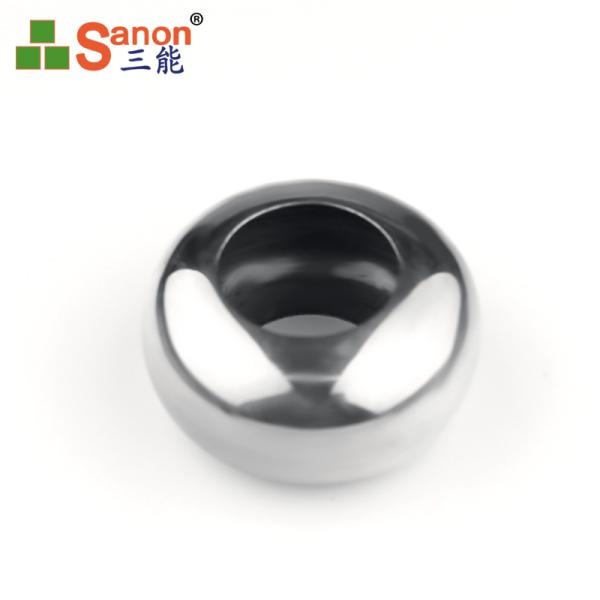As bolas decorativas de aço inoxidável do corrimão SS304 furaram a forma oval contínua do furo