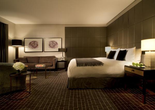 Commercial 5 Star Hotel Bedroom Furniture With Urban Wooden Panel