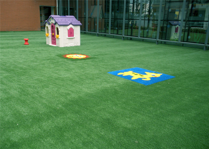 Soft And Visual Friendly Pet Synthetic Grass , Fake Grasses For Playgrounds 16800 Tufts/M²
