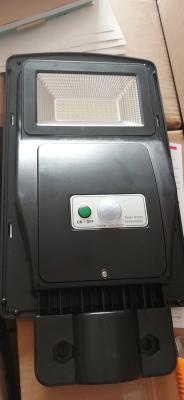 Luzes IP65 conduzidas postas solares