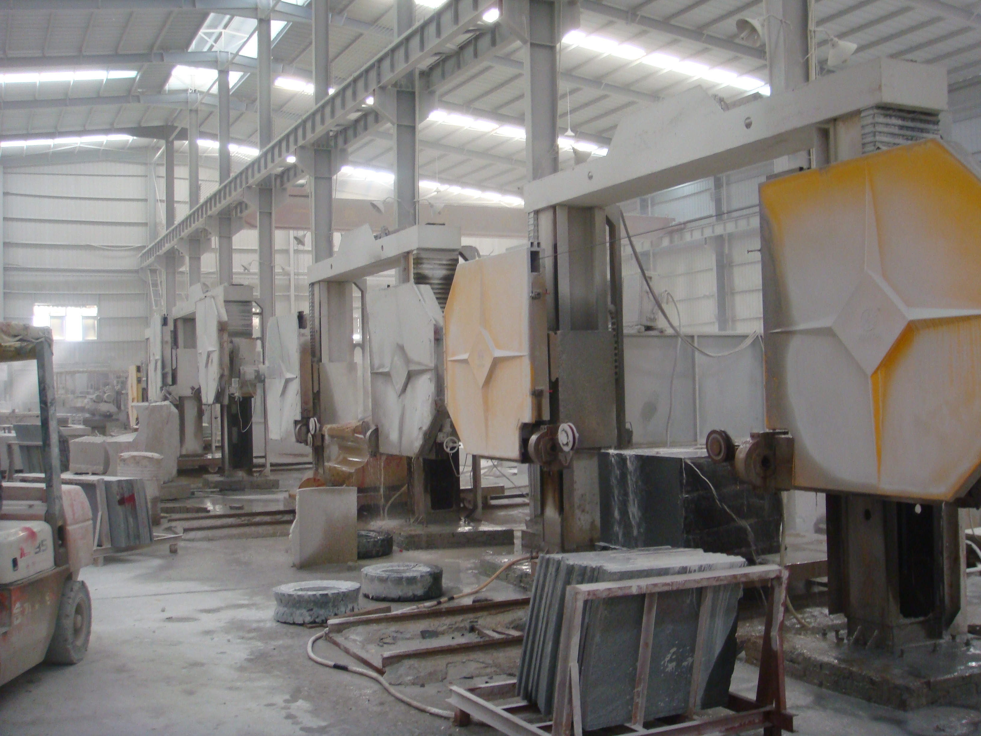 4 оси Diamond Wire Saw Stone Cutting Tool с управлением CNC