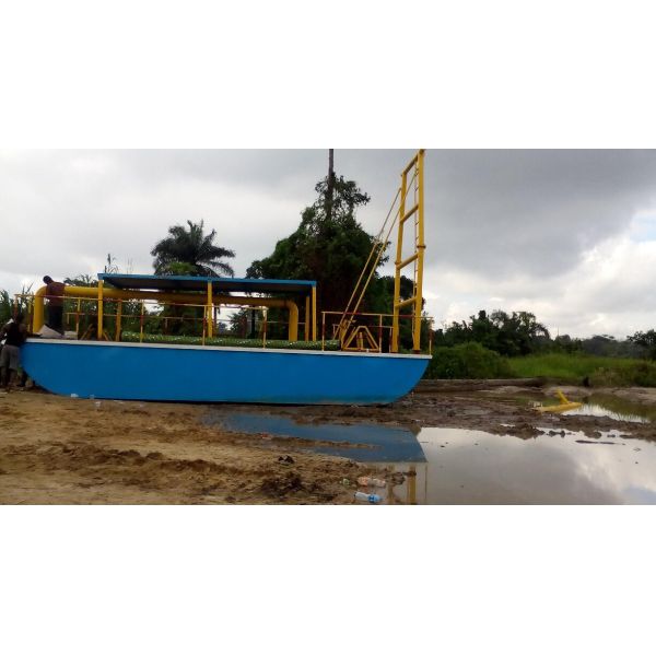 Small Csd200 Head Cutter Suction Dredger Ships 40000 KG Capacity 8 Inch