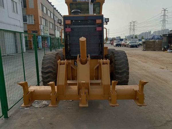 Gradeira diesel de 4 cilindros pré-propriedade com motor Cummins Lâmina reta / Ripper traseiro 100-150HP