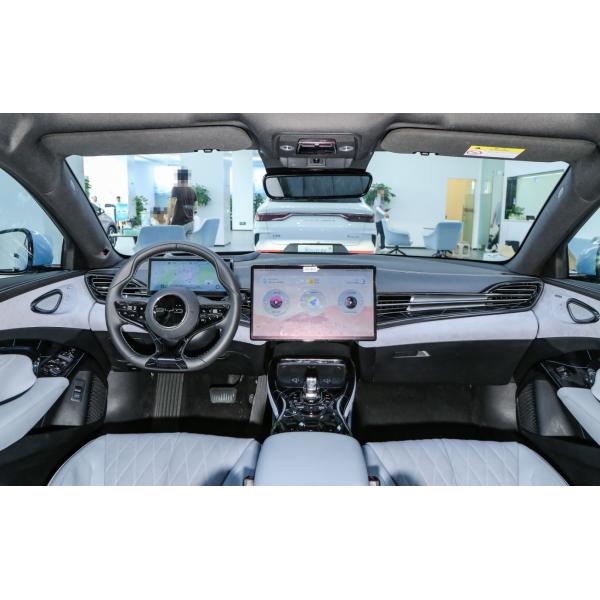 700 km RWD BYD Véhicule électrique BYD Seal 2022 Berline électrique moyenne 4 portes 5 places