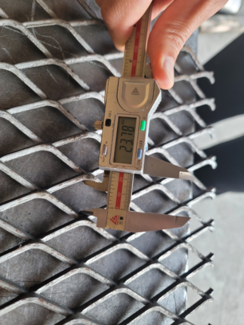 Expanded Metal Wire Mesh with Lightweight Strength and Customizable Protection