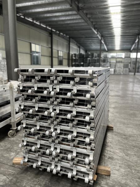 EN12810 Standard Aluminum Plank Lightweight And Easy To Install