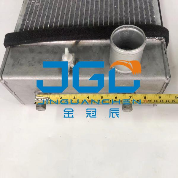 Pièces de machines de construction SK130-8 Pièces de radiateurs de réservoirs