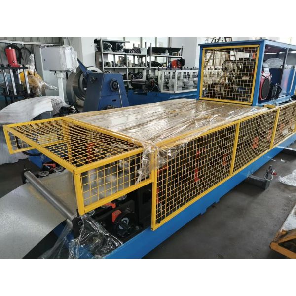 0.4-0.7mm Gasoline Portable KR18 Standing Seam Metal Roof Sheet Roll Forming Machine