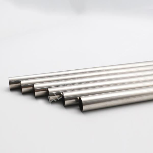 Medical Devices Nickel Chromium Alloy Pipes 15.9 W/M·K Inconel 600 Seamless Tube