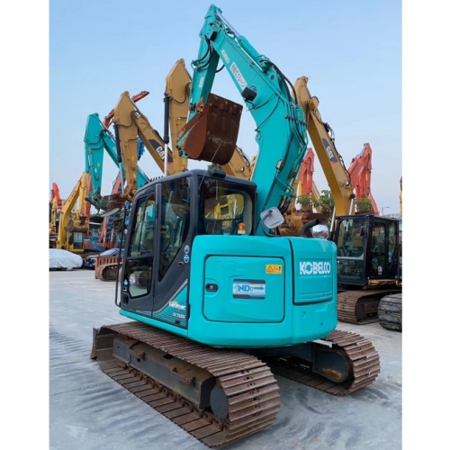 Excavatrice KOBELCO SK75 d'occasion avec soupape hydraulique d'origine et peu d'heures de travail