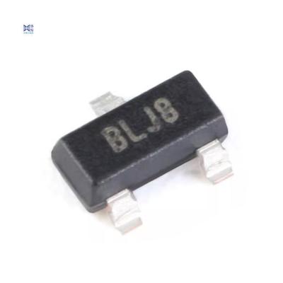 TC1047AVNBTR SOT23-3 Temperature Voltage Converter IC Analog And Digital Output Chip
