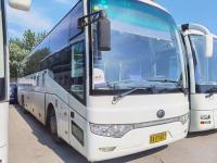 2010 interior de lujo usado diesel del autobús del viaje de los asientos de Yutong ZK6122 51 del año RHD