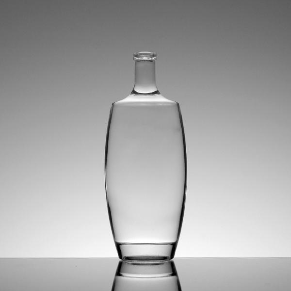 Super Flint Glass Material 500ml 700ml 750ml Empty Rum Clear Liquor Bottle for Beverage