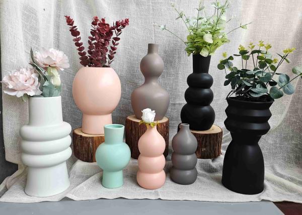 Factory Direct Supply Classic Handmade Pottery Clay Flower Pot Porcelain Ceramic Statued Vase For Home Decor