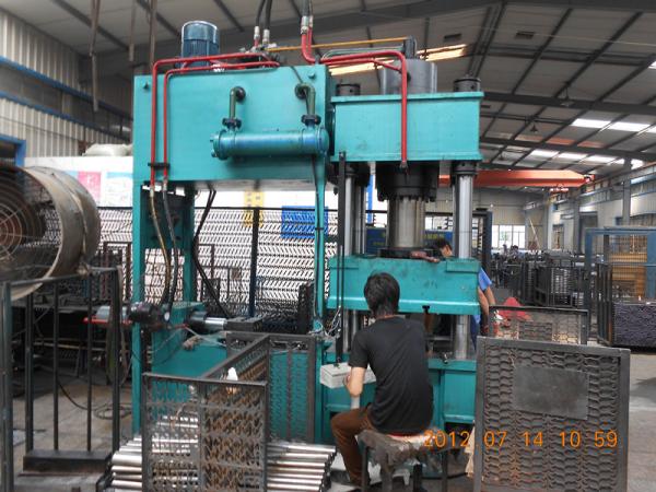 Durable Hydraulic Metal Press Machine , Mechanical Hydraulic Press 200 Ton