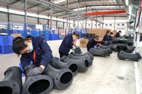 Peças sobressalentes de camião Shacman DZ93189723020 Farol direito F3000 Peças sobressalentes de camião pesado