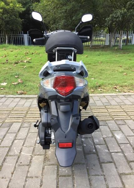 Fast Speed Gas Motor Scooter Alloy Wheel Base Mute Exhaust For Adults