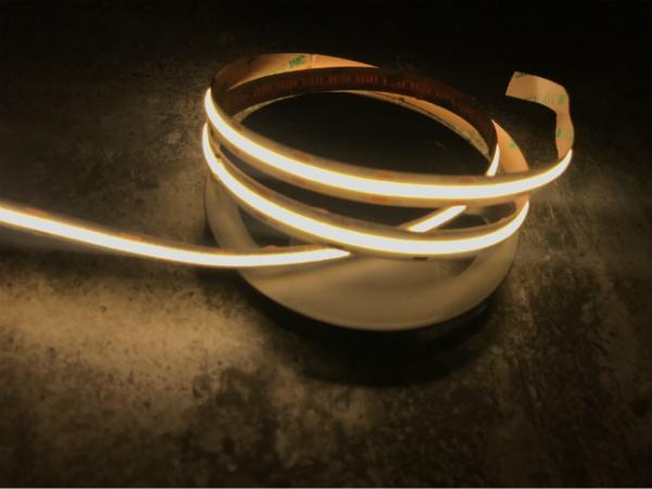 High Efficiency 106Lm/W Flexible LED Strip Light 180 Degree Beam Angle Ra>90