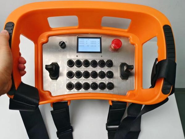 Design de Caixa de controle remoto hidráulico para pavimentador de asfalto em oficinas de reparação de máquinas